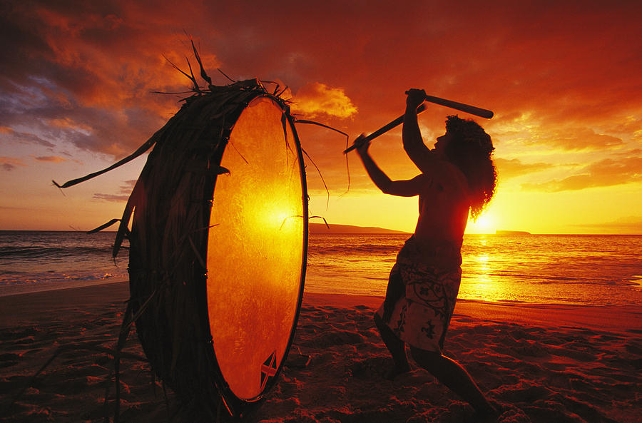 native-hawaiian-man-beats-his-drum-mark-cosslett native-hawaiian-man-beats-his-drum-mark-cosslett